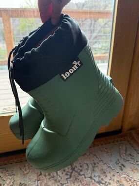 Loonr Low Rider Green Waterproof Winter Boots Unisex